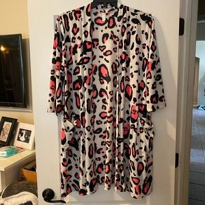 Pink leopard print kimono size 3XL